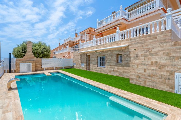 Image No.39-4 Bed Villa for sale