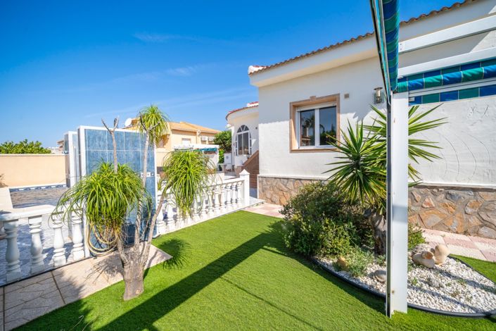Image No.45-3 Bed Villa for sale