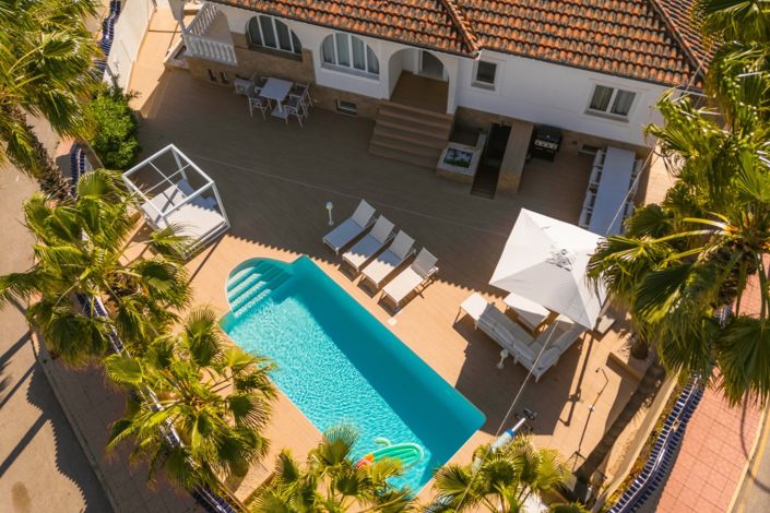 Image No.3-5 Bed Villa for sale