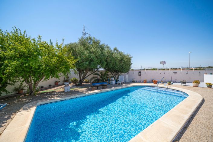 Image No.39-4 Bed Villa for sale
