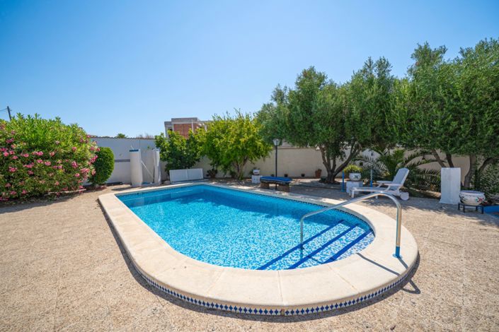 Image No.5-4 Bed Villa for sale