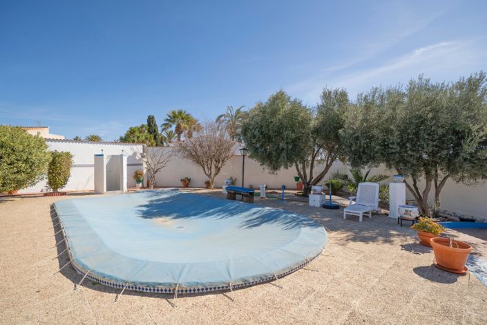 Image No.9-4 Bed Villa for sale