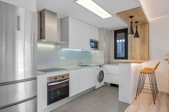 Image No.10-2 Bed Apartment for sale