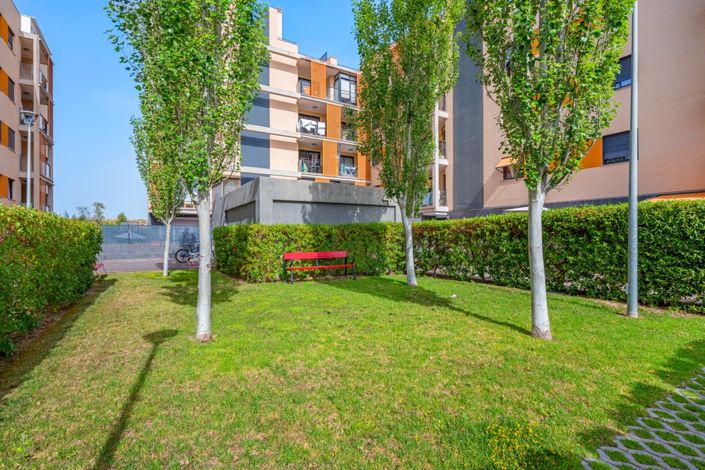 Image No.42-2 Bed Apartment for sale