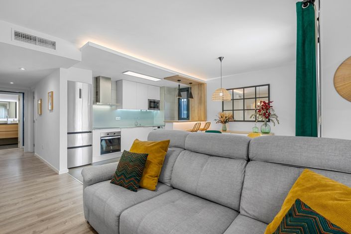 Image No.9-2 Bed Apartment for sale