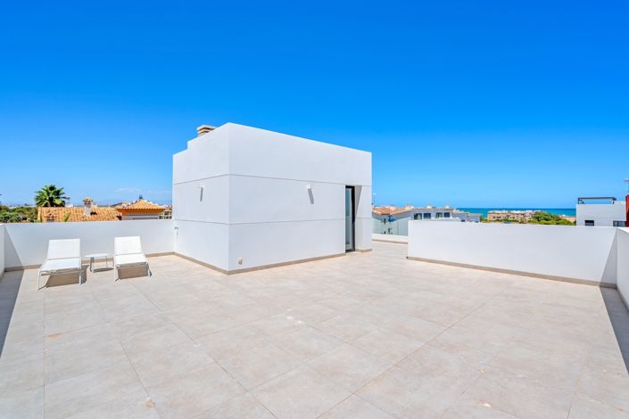 Image No.47-4 Bed Villa for sale