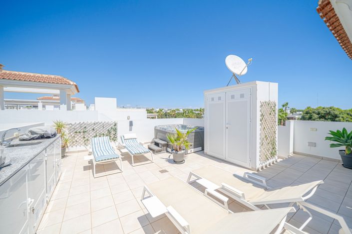 Image No.39-2 Bed Penthouse for sale
