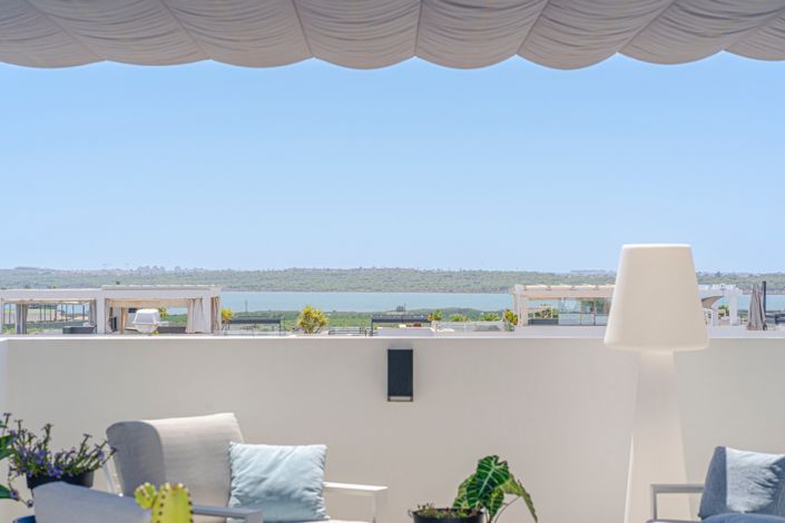 Image No.50-2 Bed Penthouse for sale