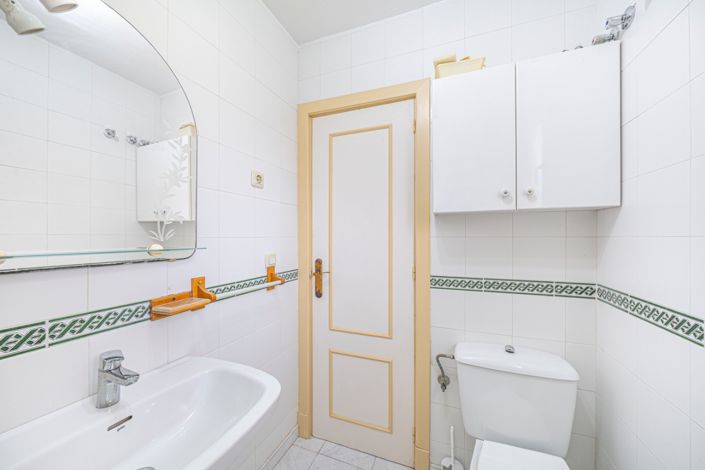 Image No.21-2 Bed Apartment for sale