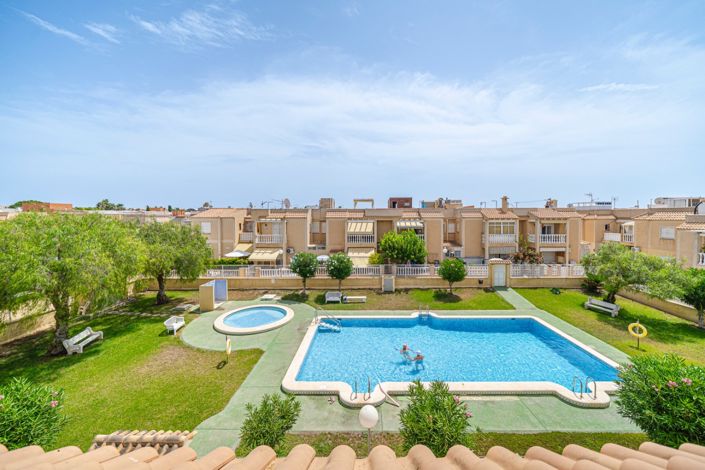 Image No.37-2 Bed Apartment for sale