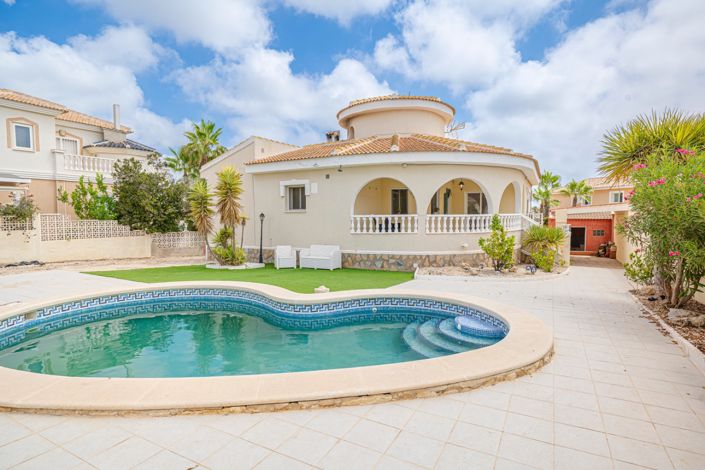Image No.23-3 Bed Villa for sale