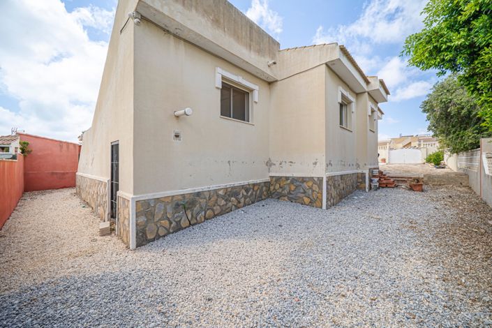 Image No.34-3 Bed Villa for sale