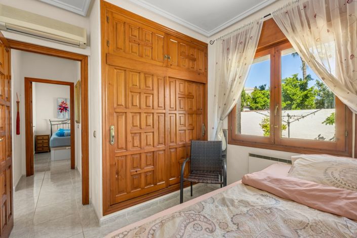 Image No.16-5 Bed Villa for sale
