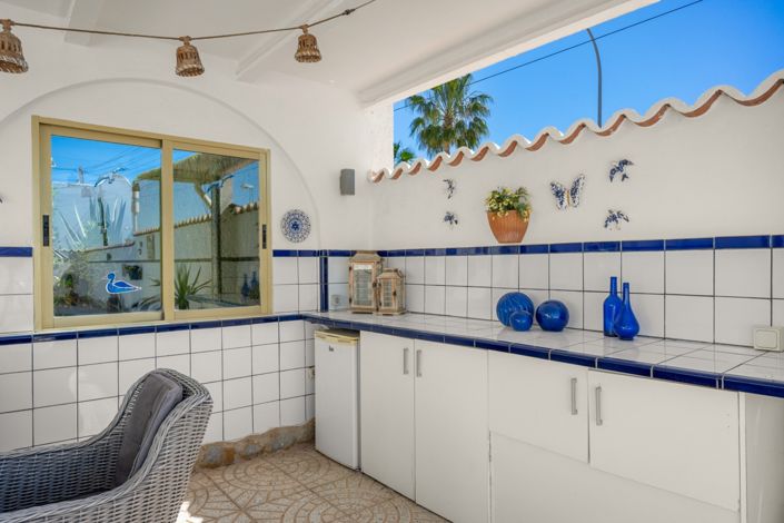 Image No.42-5 Bed Villa for sale
