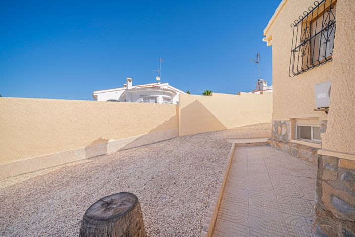 Image No.40-5 Bed Villa for sale