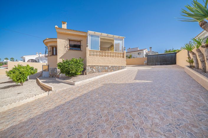 Image No.46-5 Bed Villa for sale