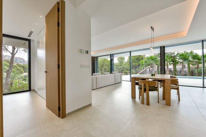 Image No.20-4 Bed Villa for sale