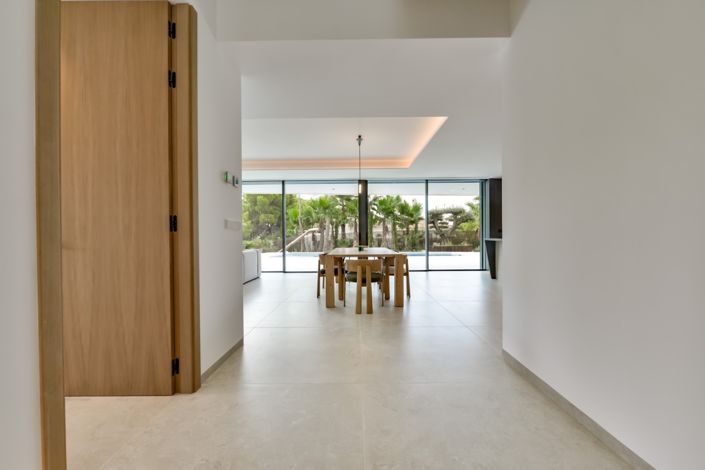 Image No.21-4 Bed Villa for sale