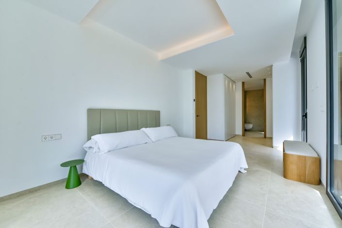 Image No.37-4 Bed Villa for sale