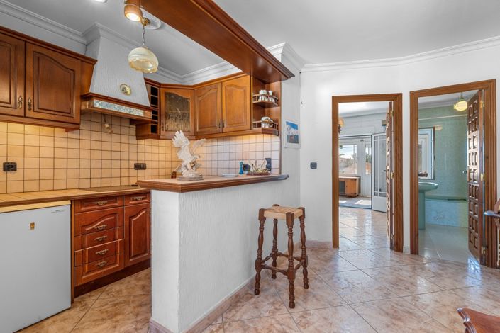 Image No.39-7 Bed Chalet for sale