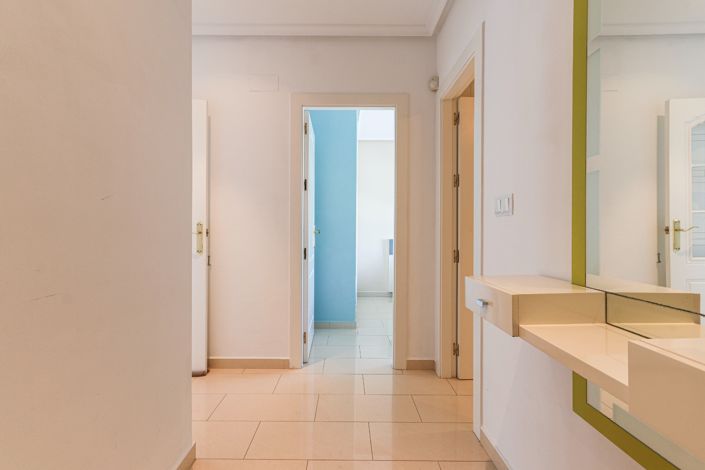 Image No.3-Appartement de 2 chambres à vendre à Villamartin