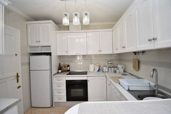 Image No.9-2 Bed Bungalow for sale