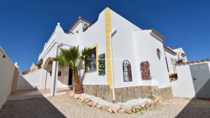 Image No.2-3 Bed Townhouse for sale