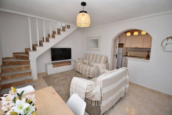 Image No.5-3 Bed Townhouse for sale