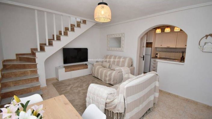 Image No.5-3 Bed Townhouse for sale