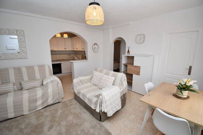 Image No.6-3 Bed Townhouse for sale