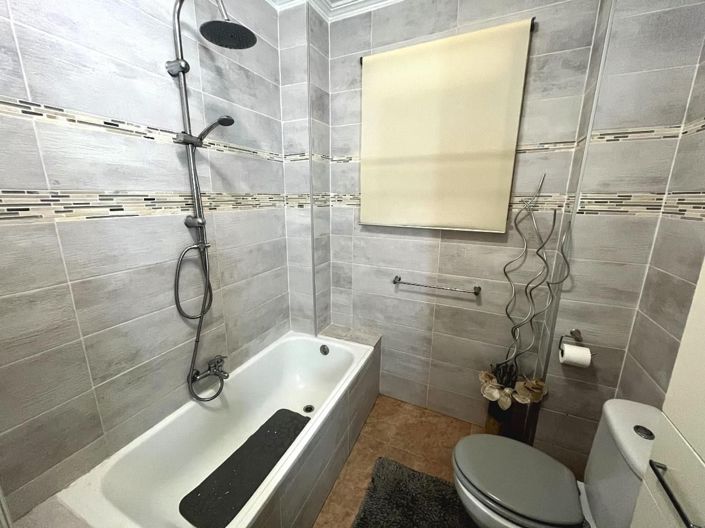 Image No.14-Villa de 4 chambres à vendre à Orihuela Costa