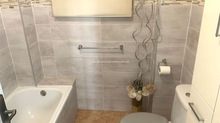 Image No.22-4 Bed Villa for sale