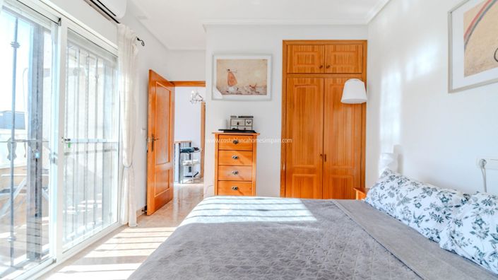 Image No.16-3 Bed Villa for sale