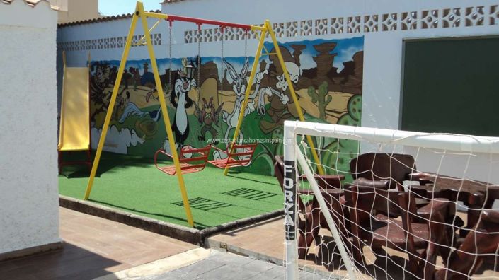 Image No.37-Villa de 9 chambres à vendre à Orihuela Costa