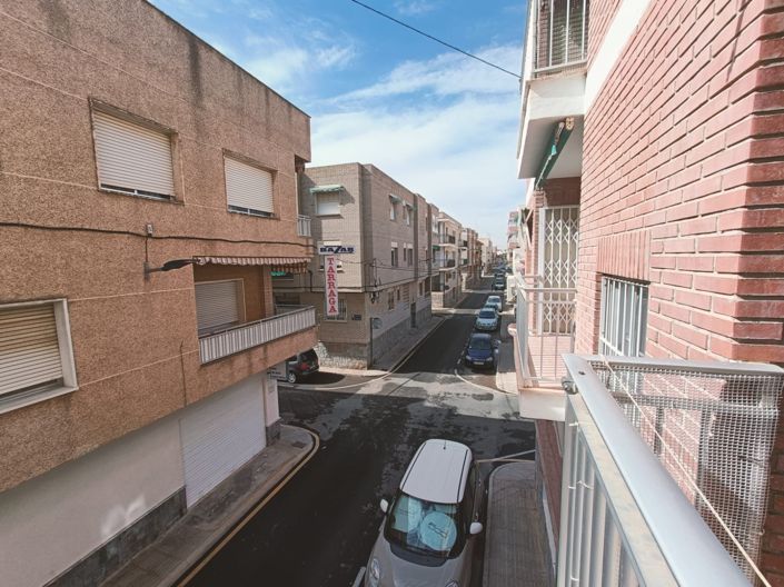 Image No.1-2 Bed Apartment for sale