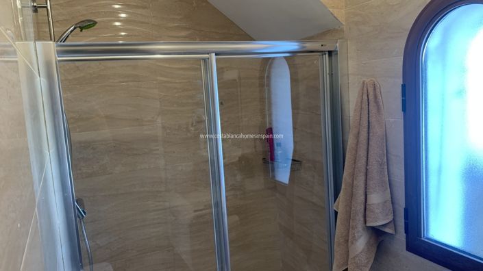 Image No.11-Propriété de 4 chambres à vendre à Alicante