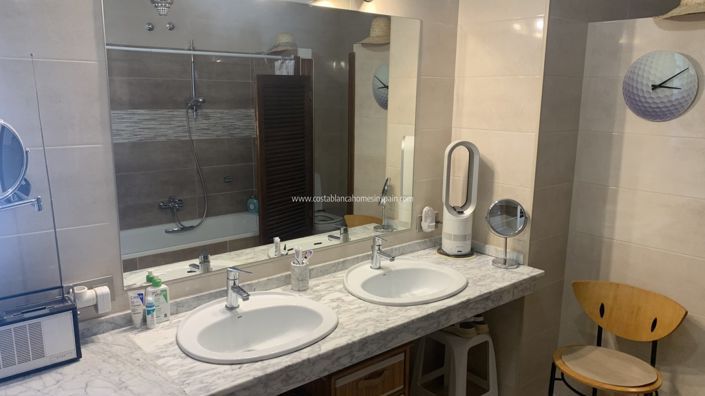 Image No.13-Propriété de 4 chambres à vendre à Alicante