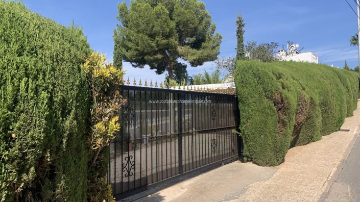 Image No.2-Propriété de 4 chambres à vendre à Alicante