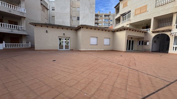 Image No.14-2 Bed Apartment for sale