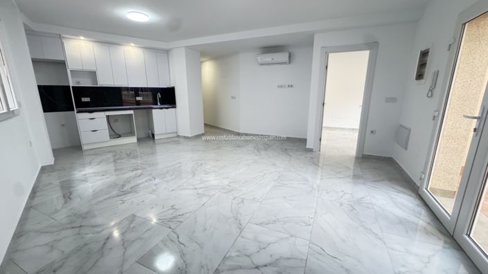 Image No.3-2 Bed Apartment for sale