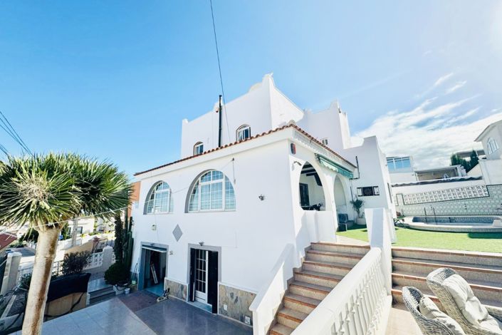 Image No.1-Villa de 7 chambres à vendre à Villamartin