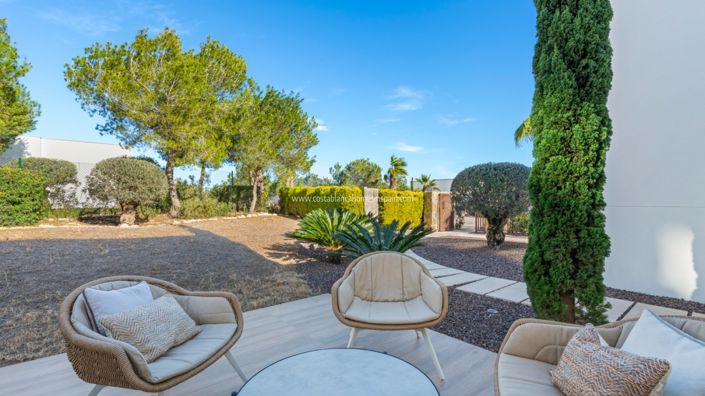 Image No.14-4 Bed Villa for sale