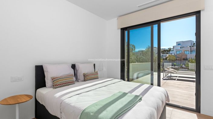 Image No.31-4 Bed Villa for sale