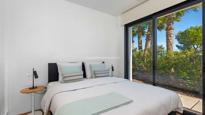 Image No.34-4 Bed Villa for sale