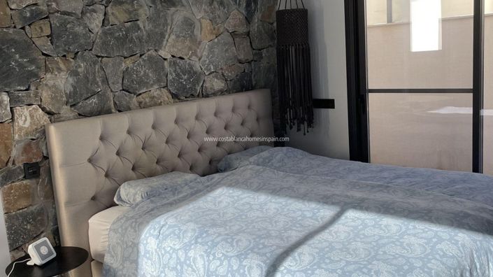 Image No.15-4 Bed Villa for sale