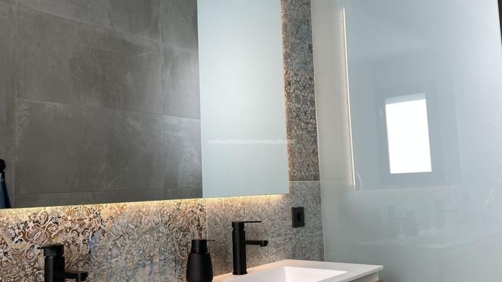 Image No.17-4 Bed Villa for sale