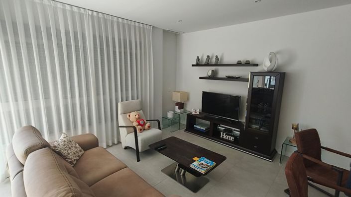 Image No.12-2 Bed Apartment for sale