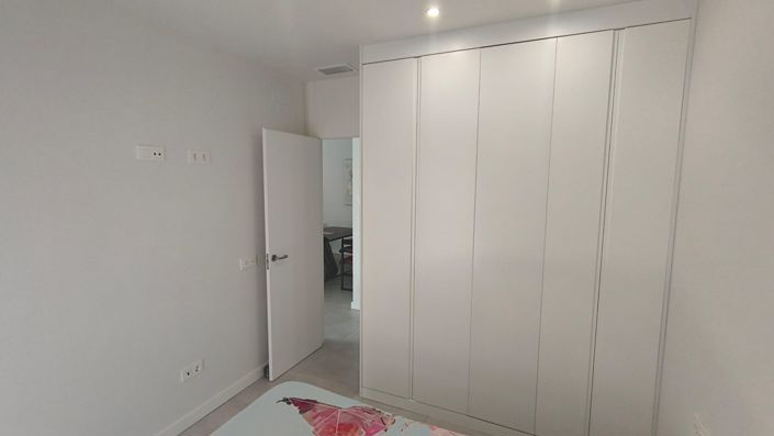 Image No.23-2 Bed Apartment for sale