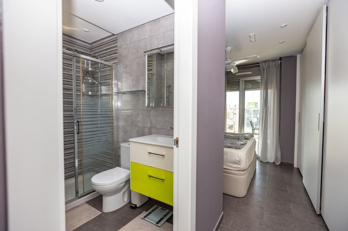 Image No.48-4 Bed Apartment for sale