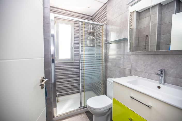 Image No.49-4 Bed Apartment for sale